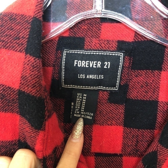 Forever 21 Red Plaid Button Down Shirt Women’s Medium Long Sleeve - Picture 2 of 5